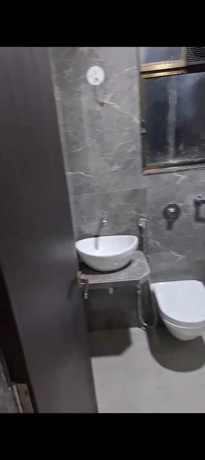 2 BHK Flat for Sale in Vaishno Heights, Malad East
